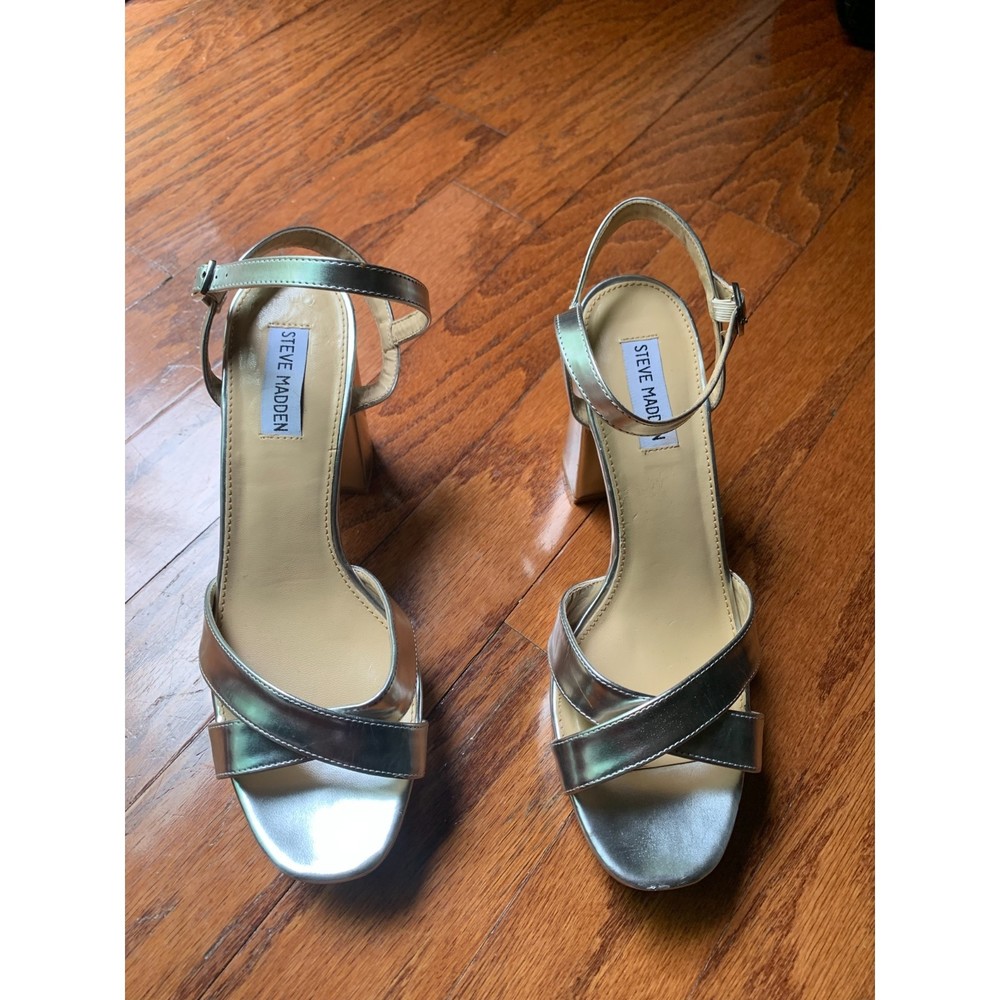 Steve Madden Silver Black Platform Sandals Size 10